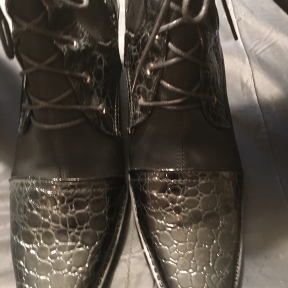 Pilar Abril Wedge Stretch Textured Croc Knee High Boots Sz 9.5/EU 41 - Picture 9 of 10